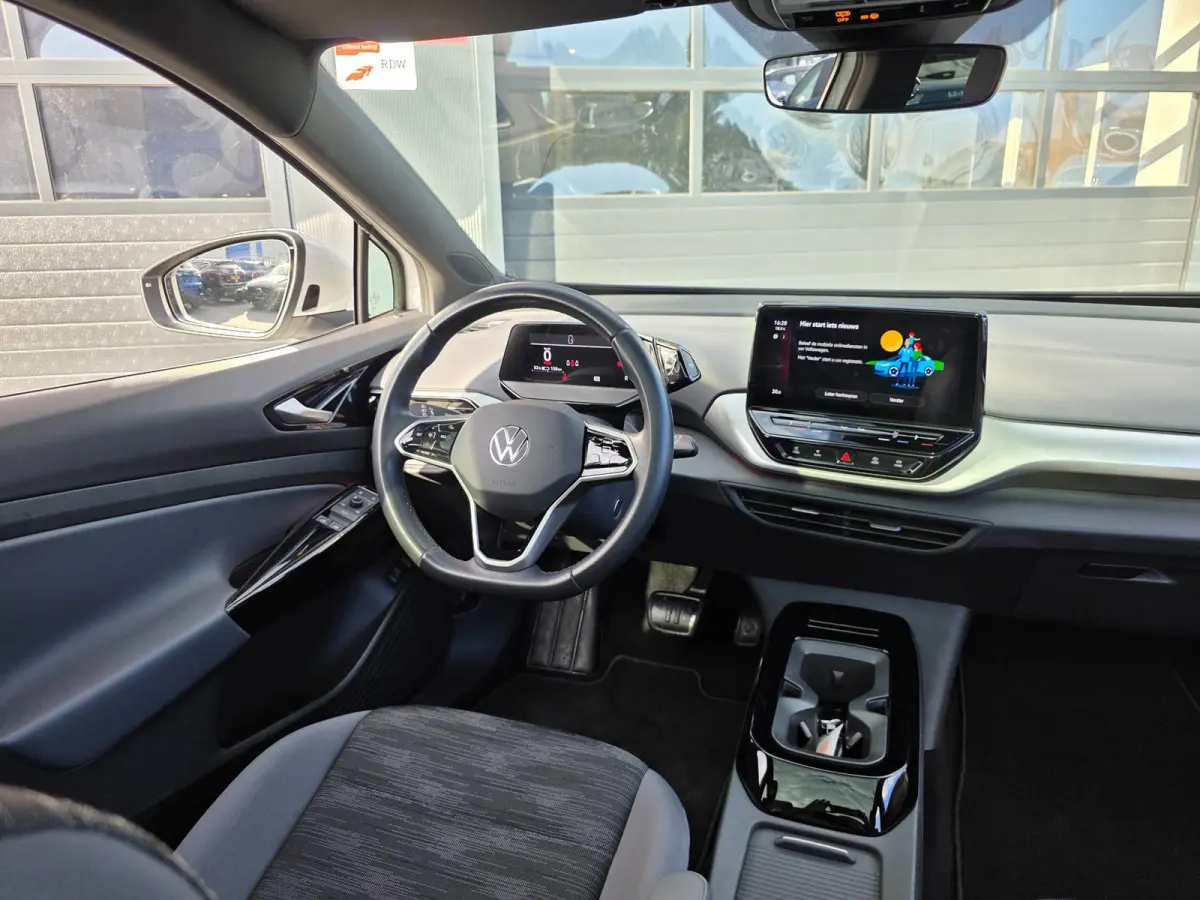 Pro 77 kWh | 98% SOH | 360 CAMERA | PANO | WARMTEPOMP | 20 INCH