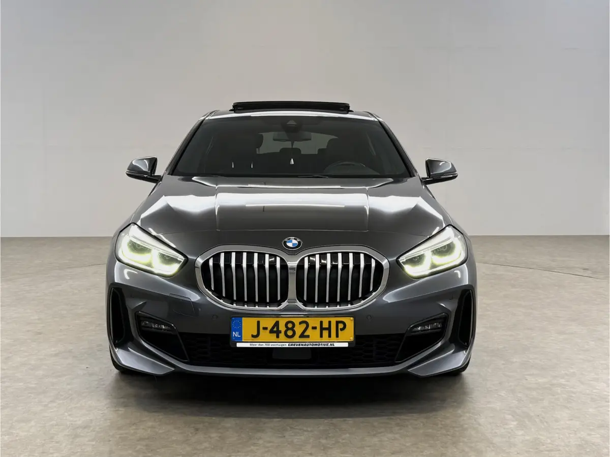 118i High Executive M-Sport | Pano | Virtual | Sfeer | Carplay | Trekhaak | Navi | Parkeersens. | NAP