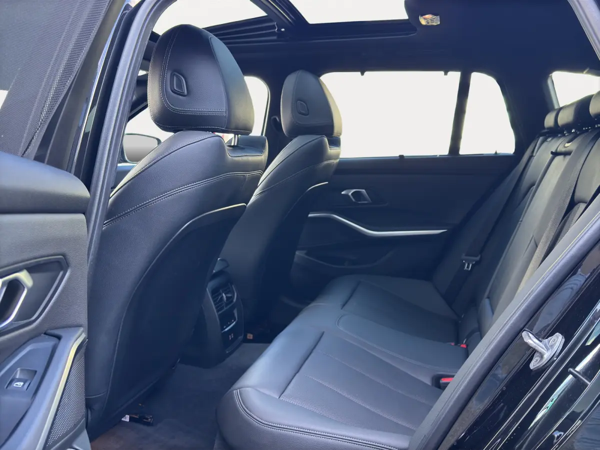330e M-Sport Volleder | SoH 94% | 360 camera | Panoramadak | Cruise control adaptief | Stoelverwarming |