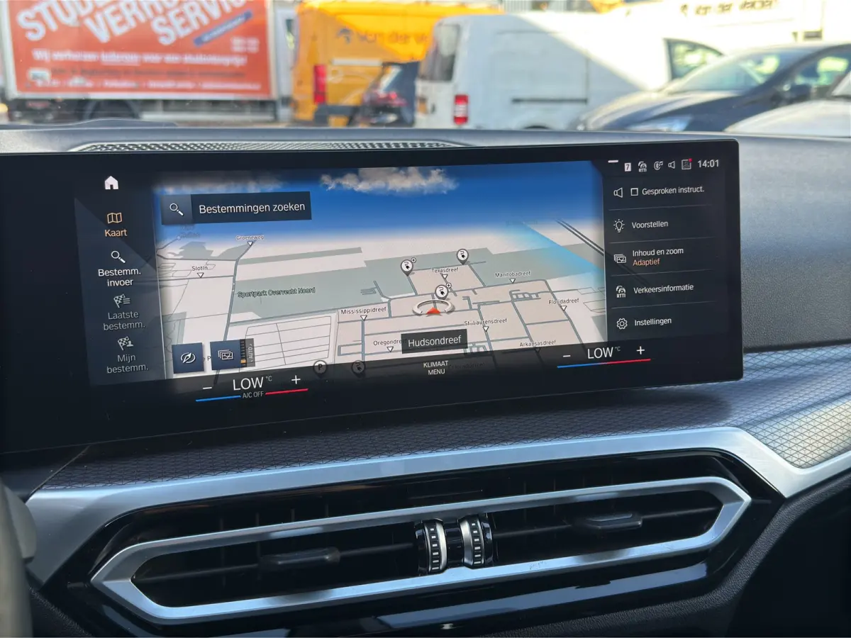 330e M-Sport Volleder | SoH 94% | 360 camera | Panoramadak | Cruise control adaptief | Stoelverwarming |