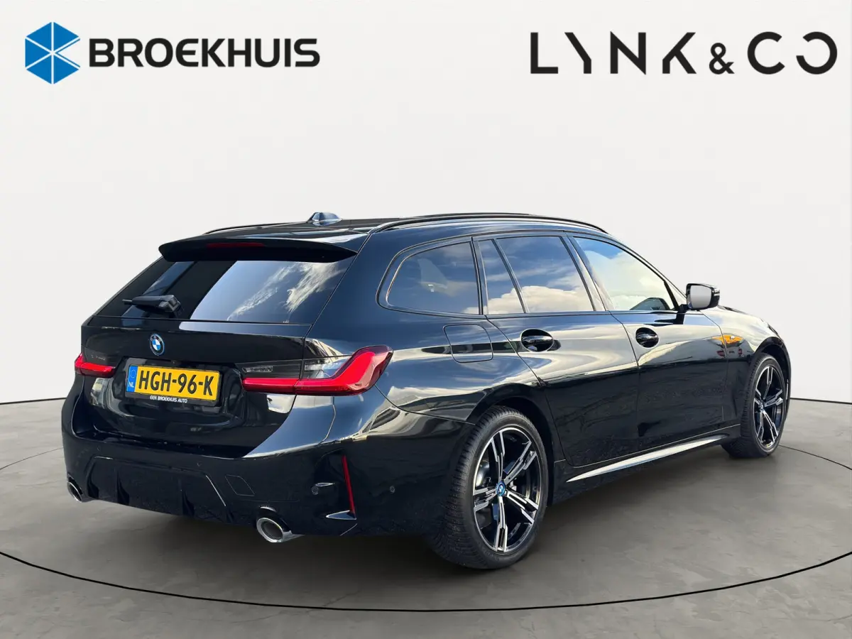 330e M-Sport Volleder | SoH 94% | 360 camera | Panoramadak | Cruise control adaptief | Stoelverwarming |