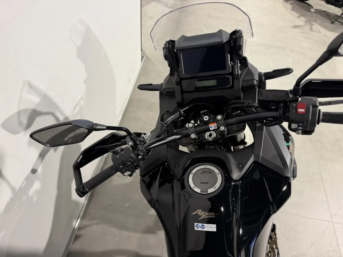 CRF 1100 L AFRICA TWIN DCT