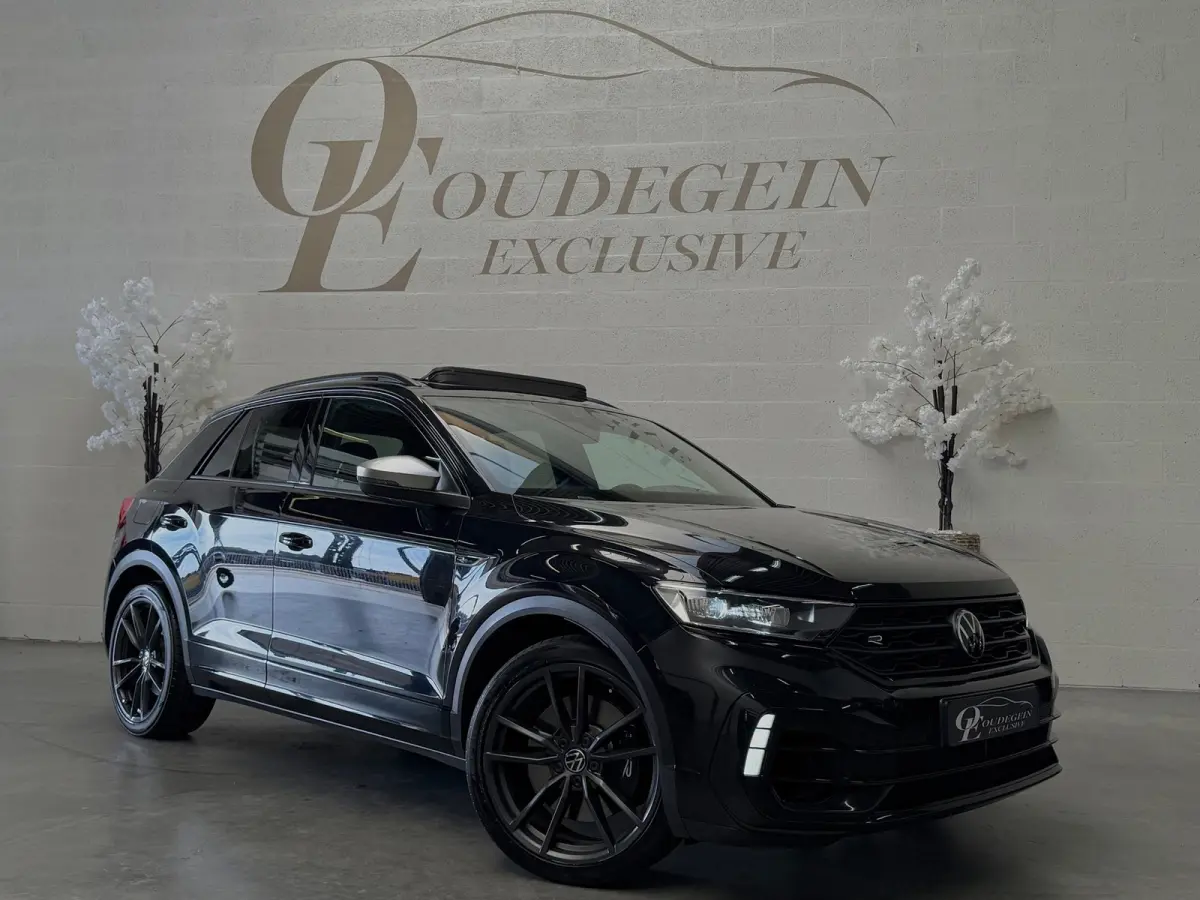 2.0 TSI 4Motion R / Akrapovic / Pano / Dcc / Acc / Leder / Carplay / Dodehoek / Camera / Keyless Go / Ambiance /