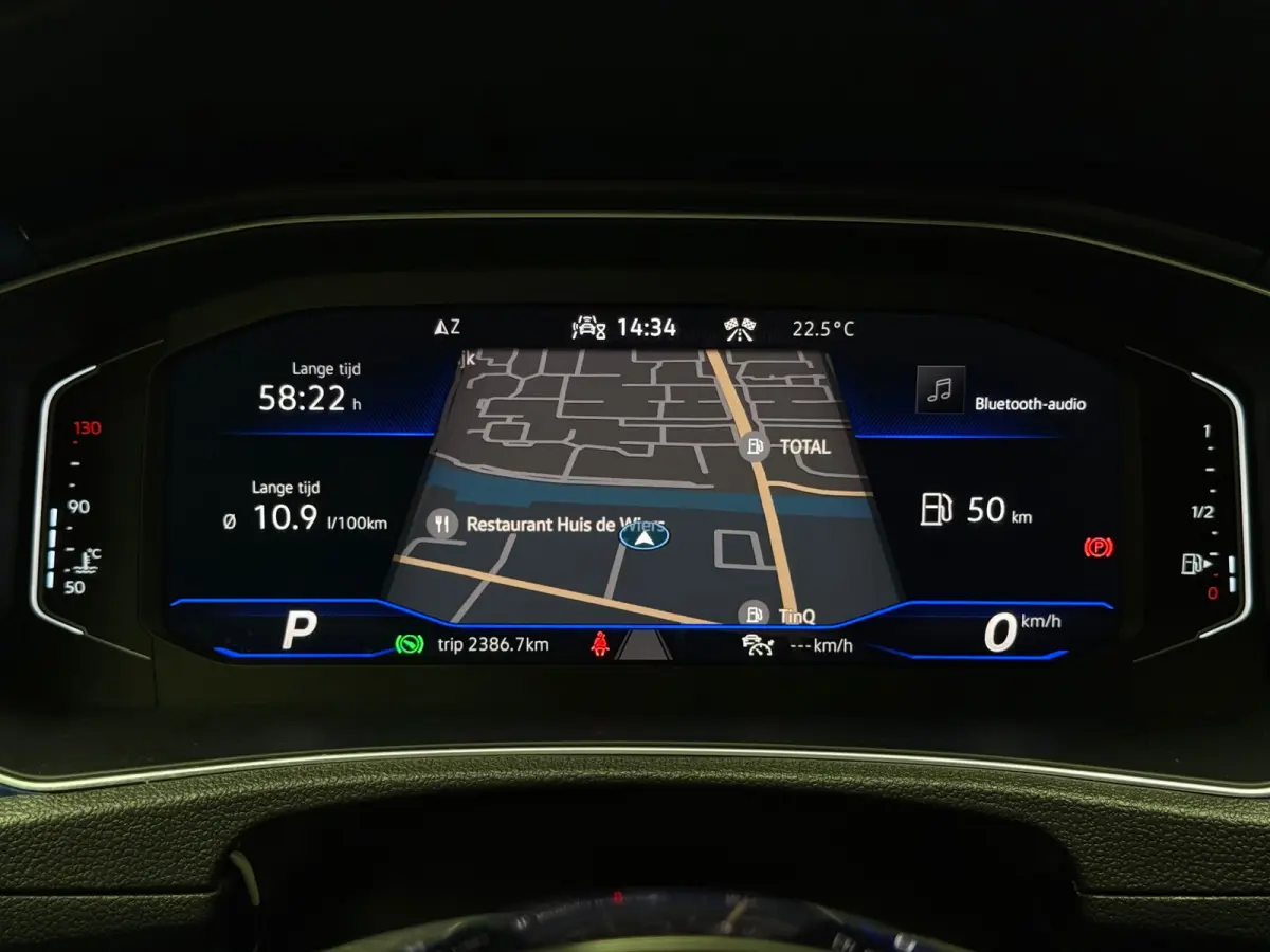 2.0 TSI 4Motion R / Akrapovic / Pano / Dcc / Acc / Leder / Carplay / Dodehoek / Camera / Keyless Go / Ambiance /