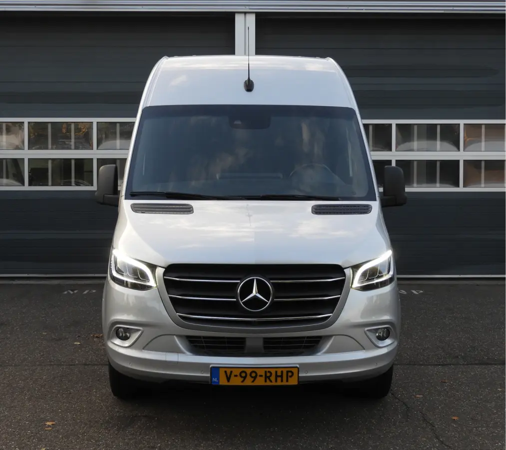 319 1.9 CDI L2H2 RWD AUT | 360° CAMERA | 2.8t TREKGEWICHT | DISTRONIC