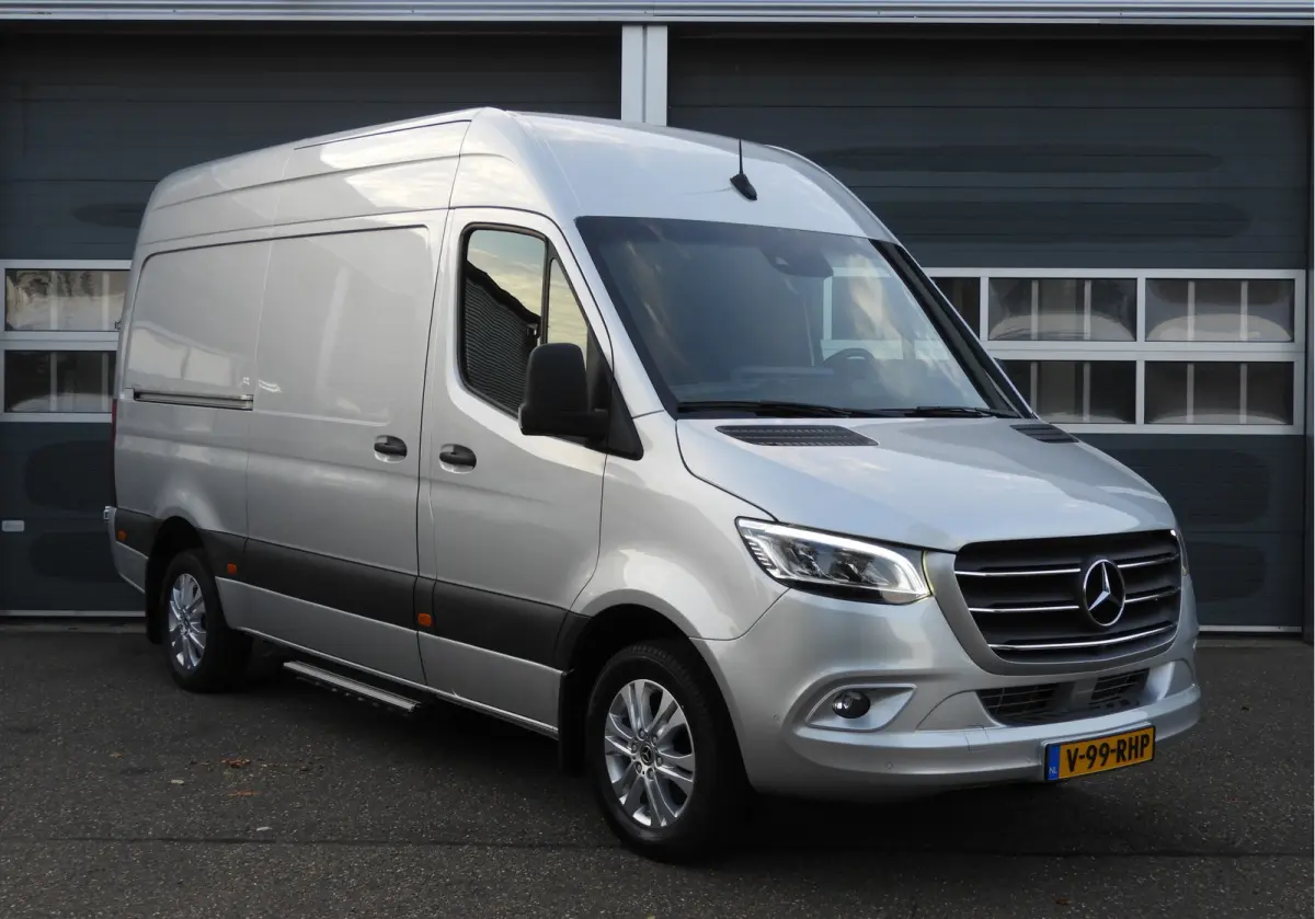319 1.9 CDI L2H2 RWD AUT | 360° CAMERA | 2.8t TREKGEWICHT | DISTRONIC