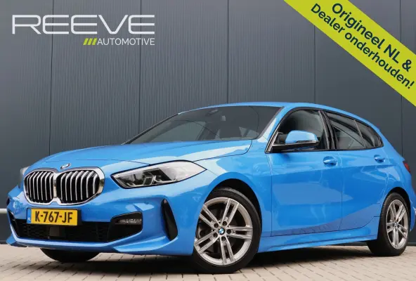 118i M-Sport Executive Edition Misano Blau | 1e eig. | Stoelverwarming | Keyless Entry | Live Cockpit Professional | Stuurverwarming