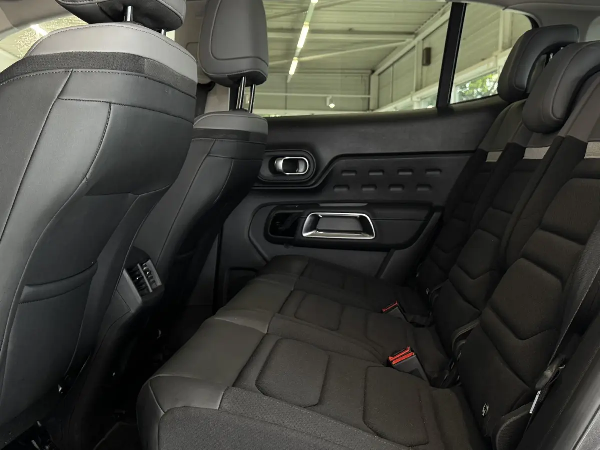 1.6 Plug-in Hybrid 225 Business Plus | Automaat | Clima | ACC | Camera | Navi | Carplay | Stoel verwarming |  ( Vestiging - Vianen, Sportlaan 7 )