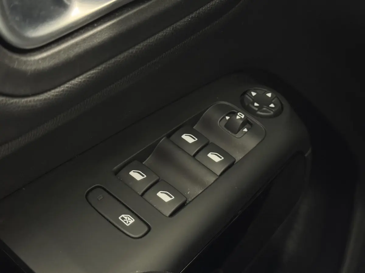 1.6 Plug-in Hybrid 225 Business Plus | Automaat | Clima | ACC | Camera | Navi | Carplay | Stoel verwarming |  ( Vestiging - Vianen, Sportlaan 7 )