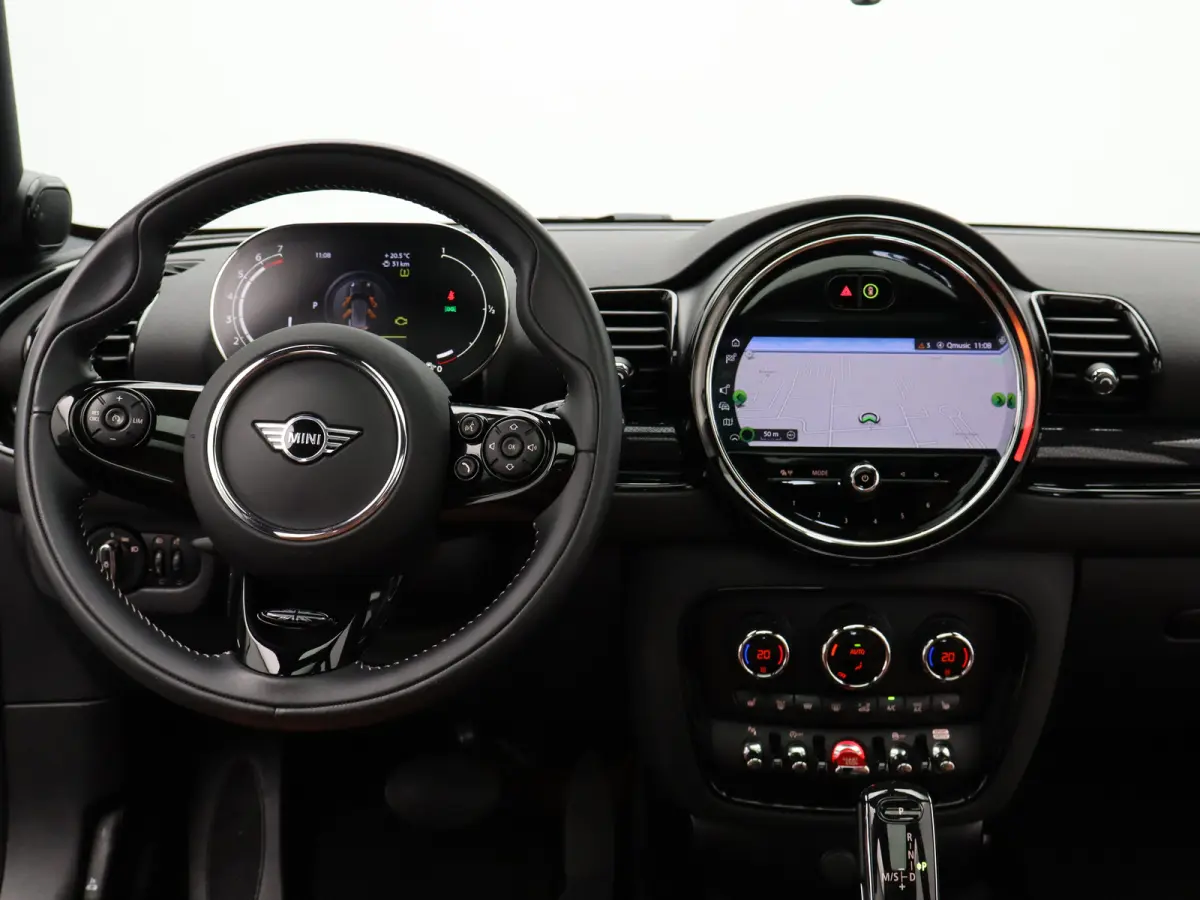 Mini 1.5 Cooper Richmond Park Edition |  Achteruitrijcamera | Panoramisch schuifdak | Climate Control | Apple Carplay/Android Auto
