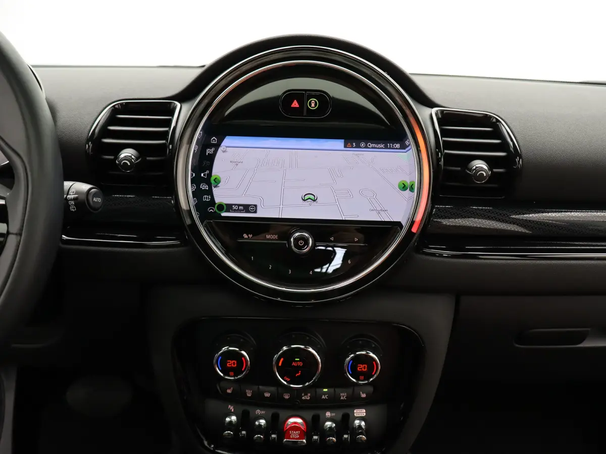 Mini 1.5 Cooper Richmond Park Edition |  Achteruitrijcamera | Panoramisch schuifdak | Climate Control | Apple Carplay/Android Auto
