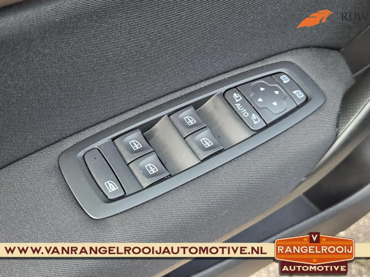 1.3 TCe Business Zen aut., trekh., clima, cruise, LED koplampen