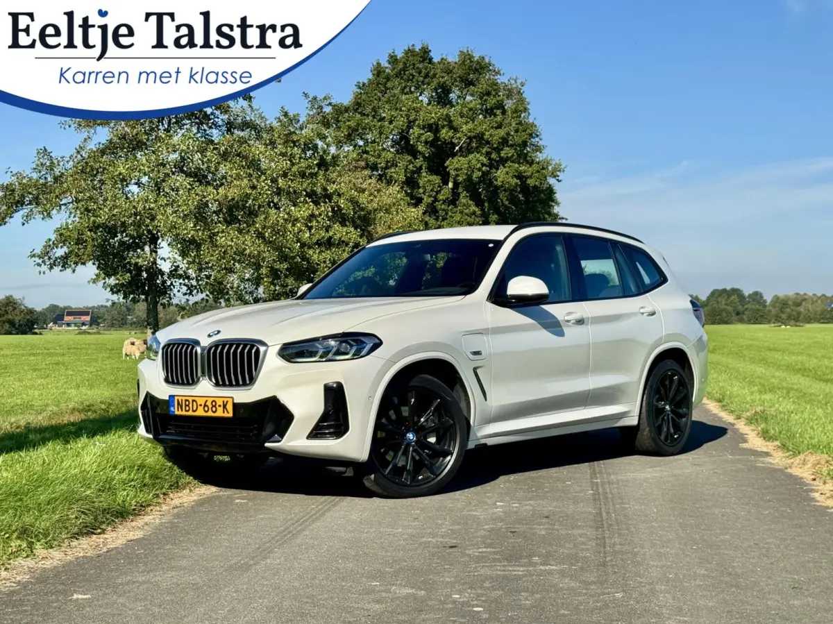 xDrive30e M Sport|Laserlight|HUD|Driving Assistant|Comfort Access|Zeer nette auto!