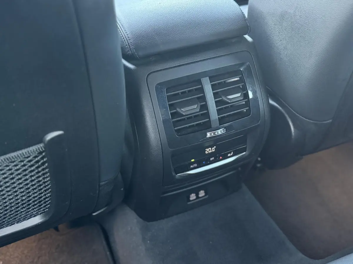 xDrive30e M Sport|Laserlight|HUD|Driving Assistant|Comfort Access|Zeer nette auto!