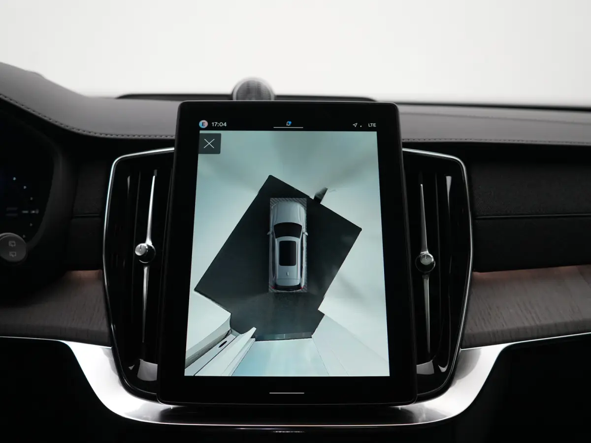 T8 Recharge AWD Ultra Dark | Luchtvering | Bowers & Wilkins | 360° | Head-Up | Massage | Panoramadak | Trekhaak