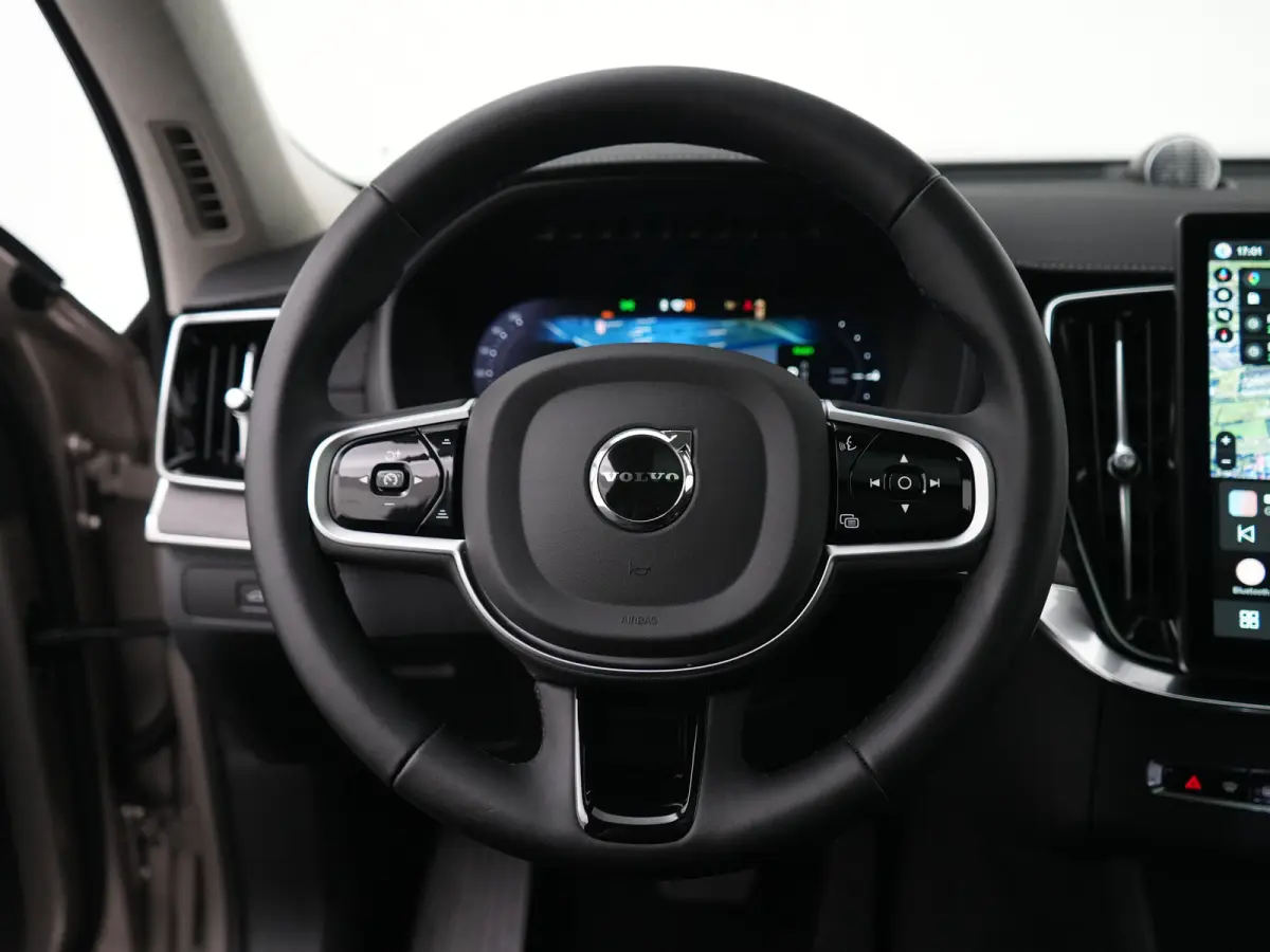 T8 Recharge AWD Ultra Dark | Luchtvering | Bowers & Wilkins | 360° | Head-Up | Massage | Panoramadak | Trekhaak