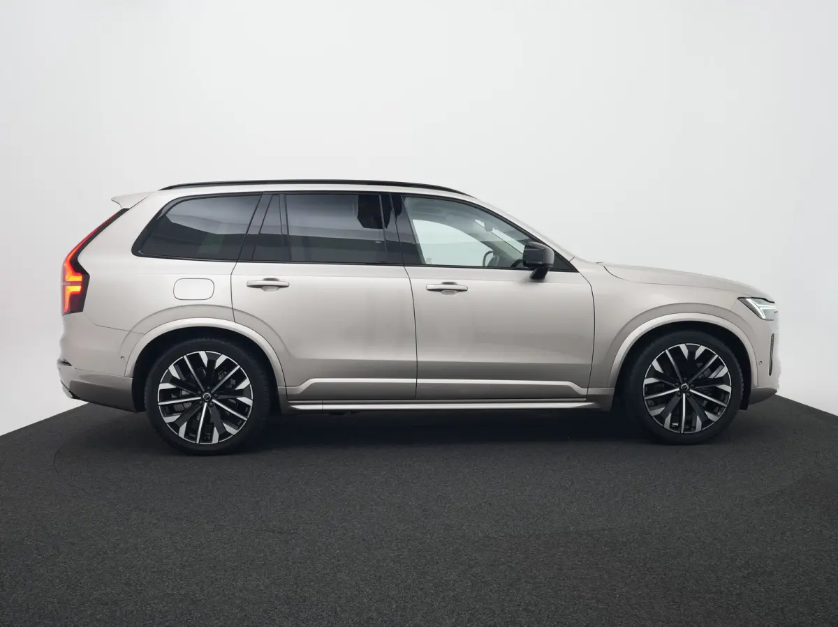 T8 Recharge AWD Ultra Dark | Luchtvering | Bowers & Wilkins | 360° | Head-Up | Massage | Panoramadak | Trekhaak