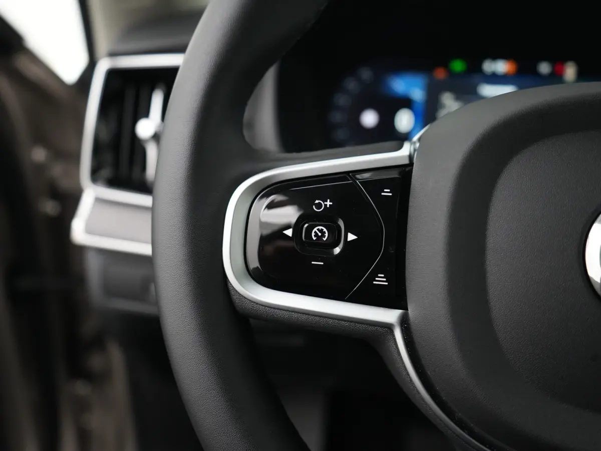 T8 Recharge AWD Ultra Dark | Luchtvering | Bowers & Wilkins | 360° | Head-Up | Massage | Panoramadak | Trekhaak
