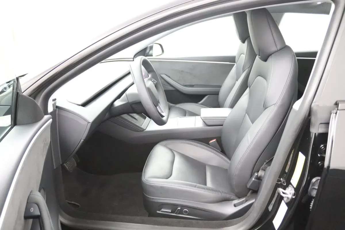 Premium Long Range AWD 78 kWh | Panoramadak | Stoelventilatie | Stoelverwarming | Adaptive Cruise | Navigatie |