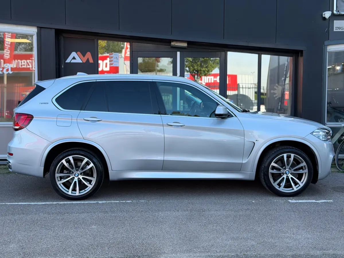 XDrive40e High Executive M Sport | Pano | Camera| Leer