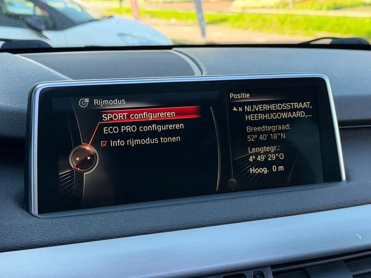 XDrive40e High Executive M Sport | Pano | Camera| Leer