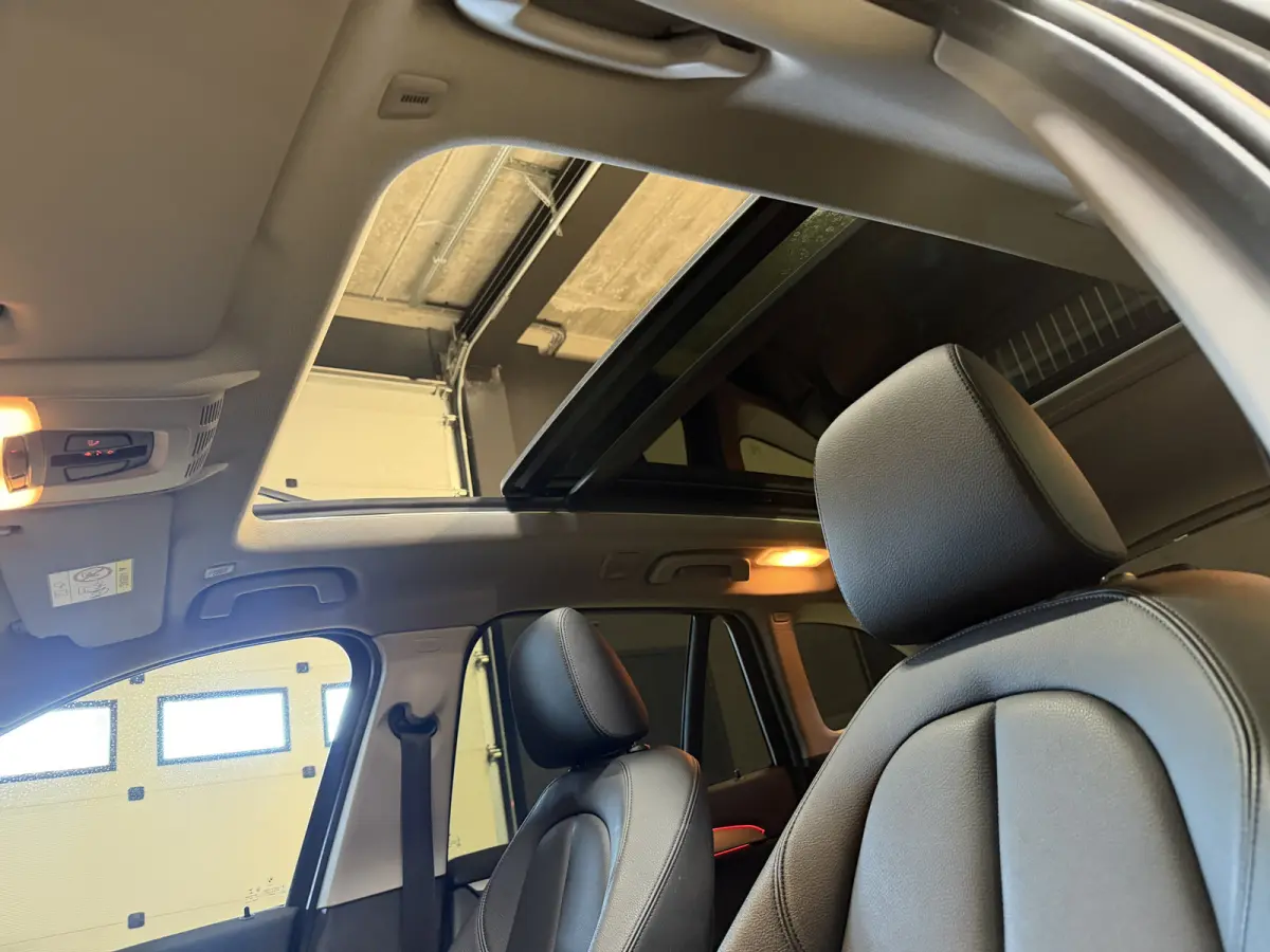 xDrive25e Executive | Pano | Head-up | Leder | M-stuur + velgen | Camera | Full LED | Dealer onderhouden