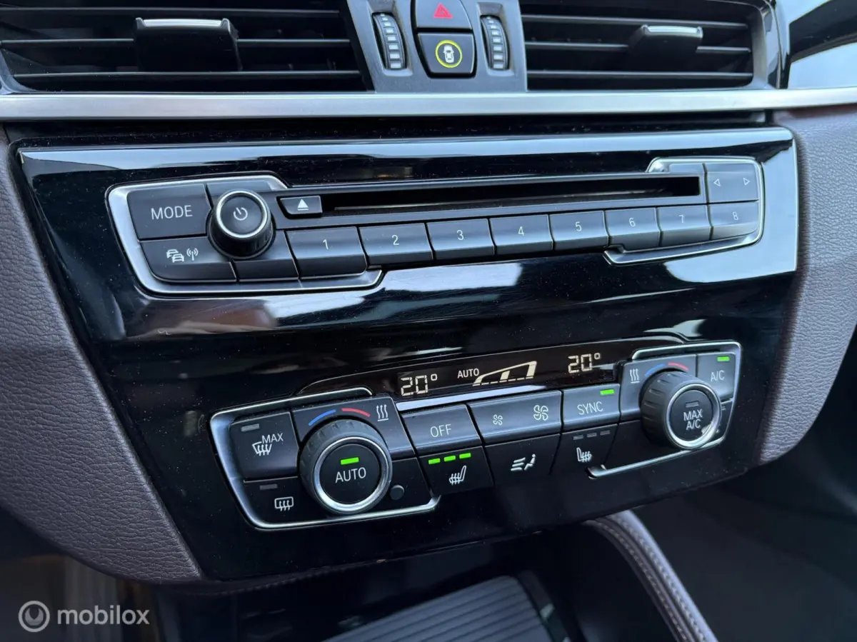sDrive20i High Executive Panorama / HUD / Trekhaak