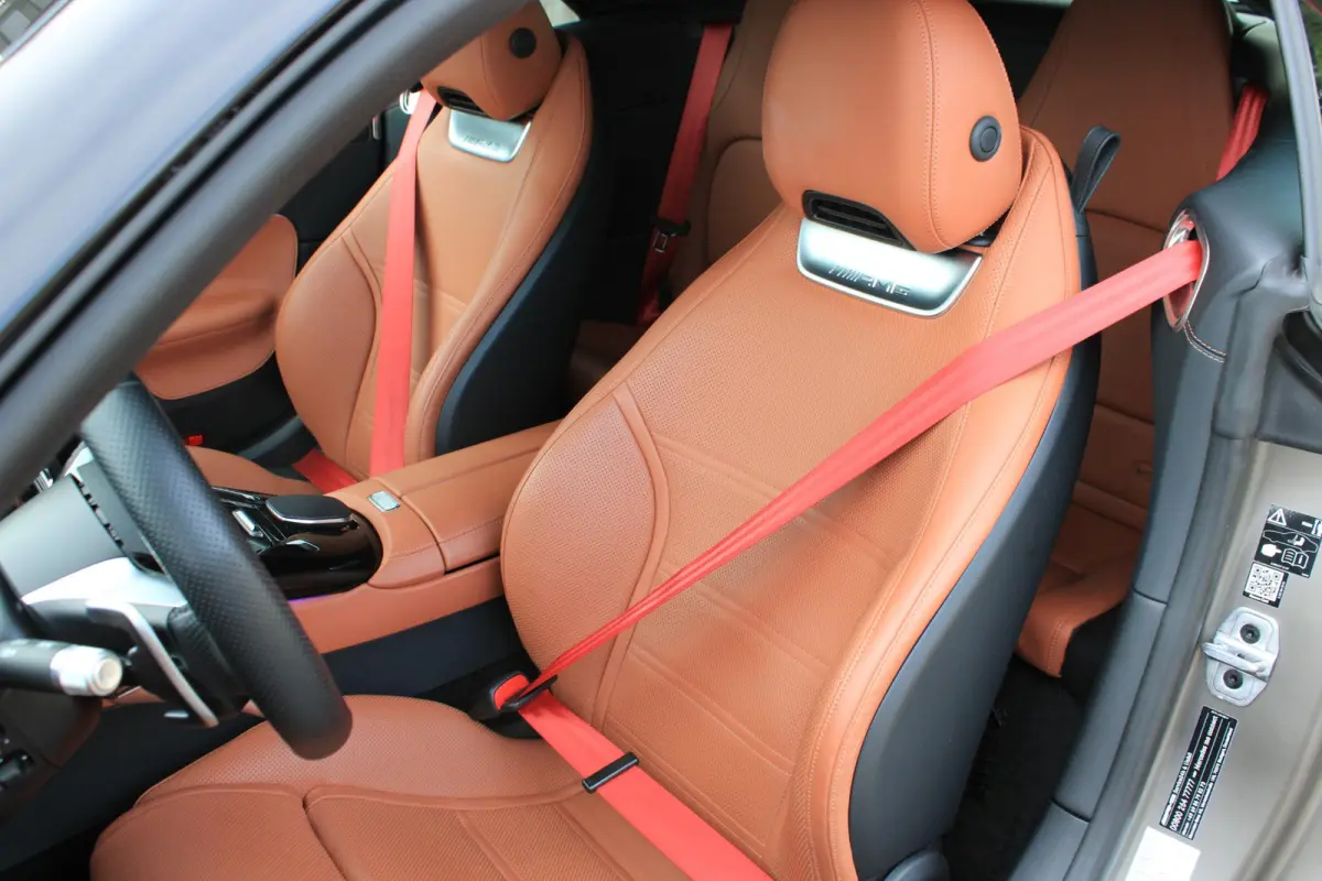 Roadster AMG 63 4MATIC+ Monzagrijs Magno | 4-Wielsturing | Burmester | Digital Light | Airscarf | Rode Kap | Memory | Keyless | Night | Distronic | BTW