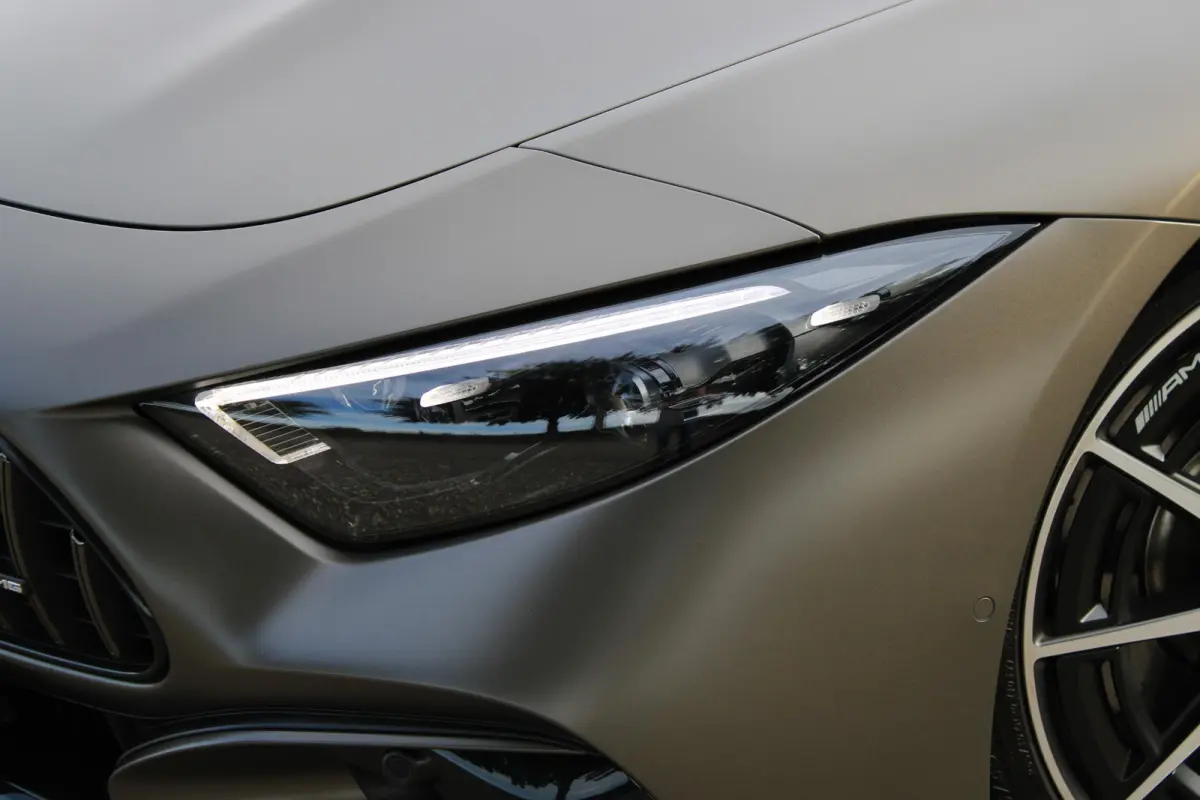 Roadster AMG 63 4MATIC+ Monzagrijs Magno | 4-Wielsturing | Burmester | Digital Light | Airscarf | Rode Kap | Memory | Keyless | Night | Distronic | BTW