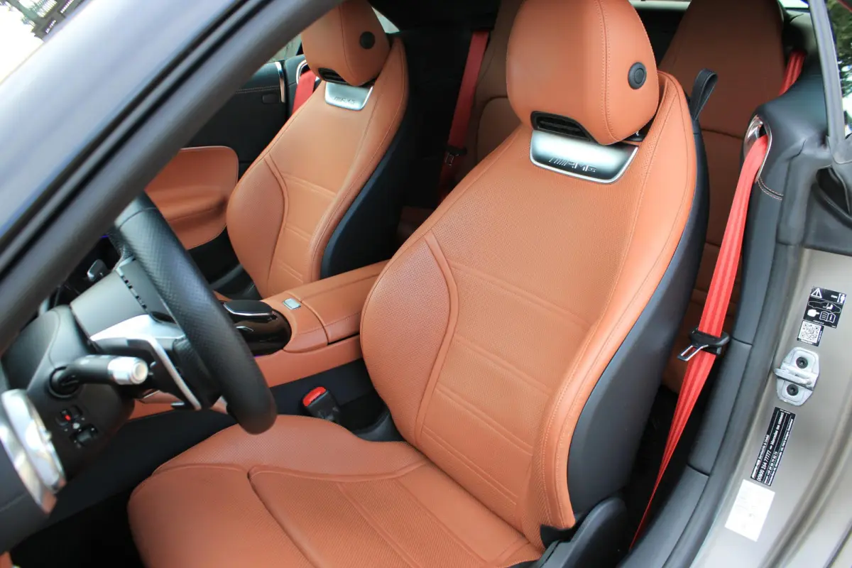 Roadster AMG 63 4MATIC+ Monzagrijs Magno | 4-Wielsturing | Burmester | Digital Light | Airscarf | Rode Kap | Memory | Keyless | Night | Distronic | BTW