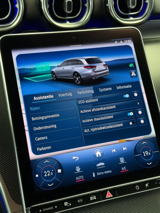 300 e Luxury Line Camera CarPlay BTW