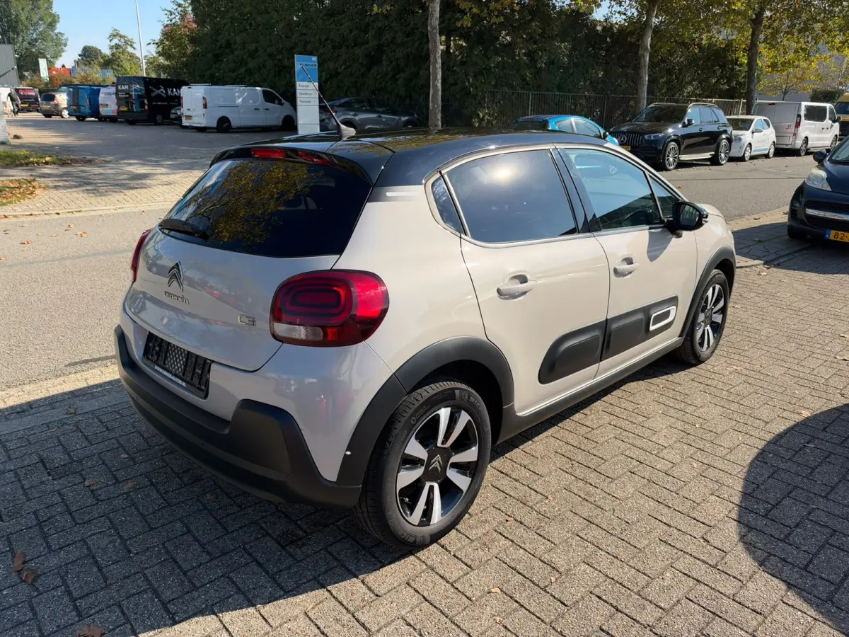 1.2 PureTech Feel, Facelift, Navi, Dealer auto, Stoel verwarming, 1ste eigenaar, INC BTW