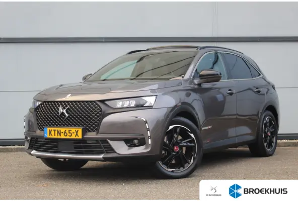 E-Tense 4x4 Performance Line | Pano | Leder / Alcantara | Memory | Camera | Focal Audio | CarPlay | Climate & Cruise C. | Pano | Leder / Alcantara | Memory | Camera | Focal Audio | CarPlay |