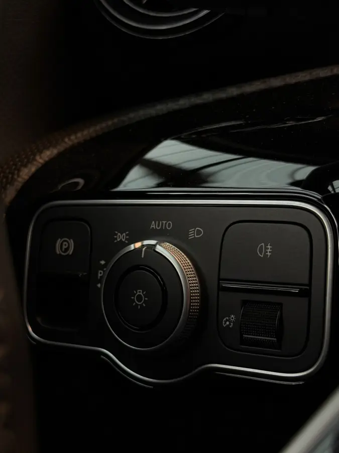 200 Luxury Line Facelift CarPlay Camera
