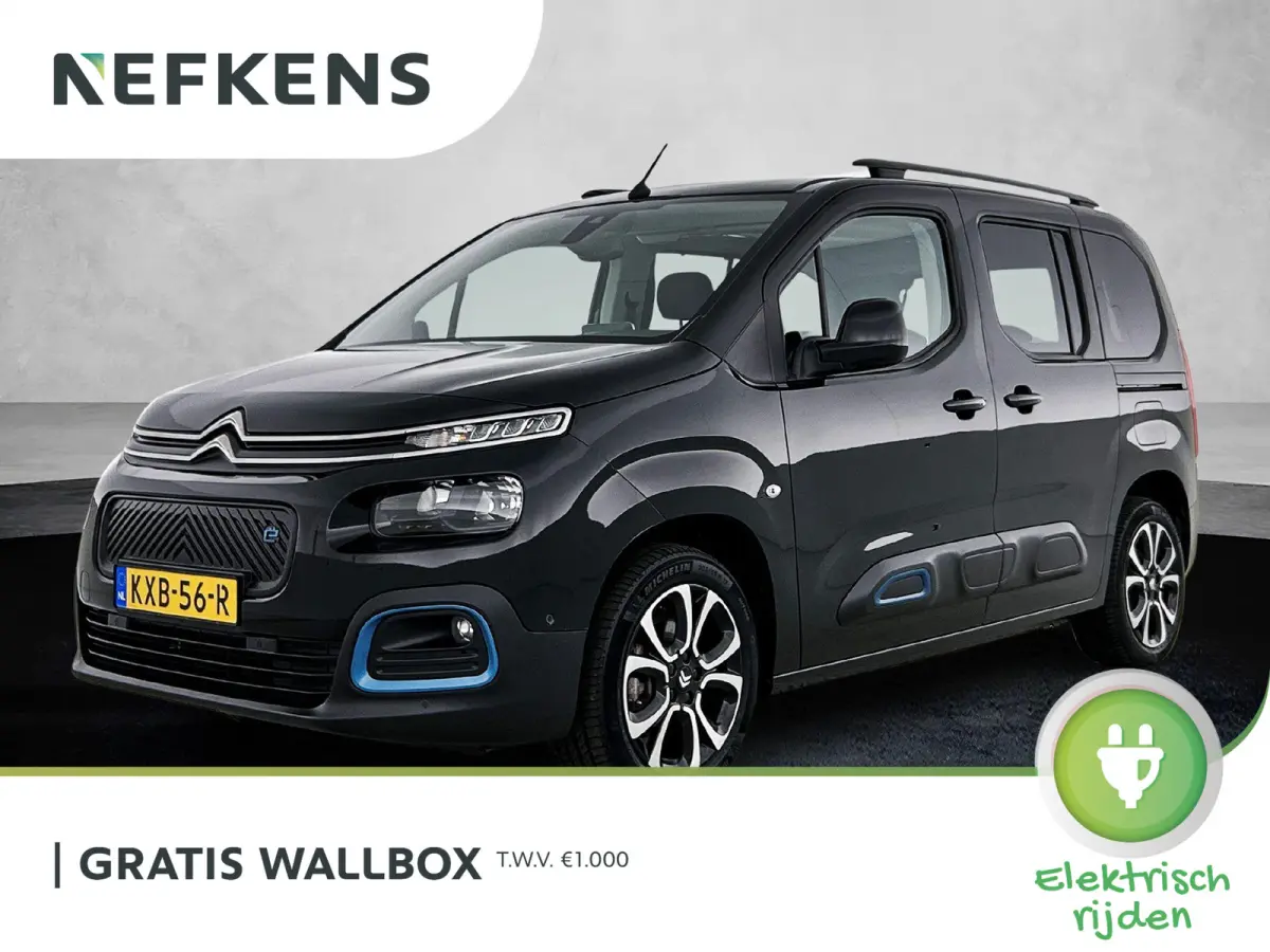 Shine 50 kWh 136pk | Accu 96% | Navigatie via Apple Carplay / Android Auto | Panoramadak | Achteruitrijcamera | Climate Control | Cruise Control | Parkeersensoren v+a | Winterpakket | Keyles