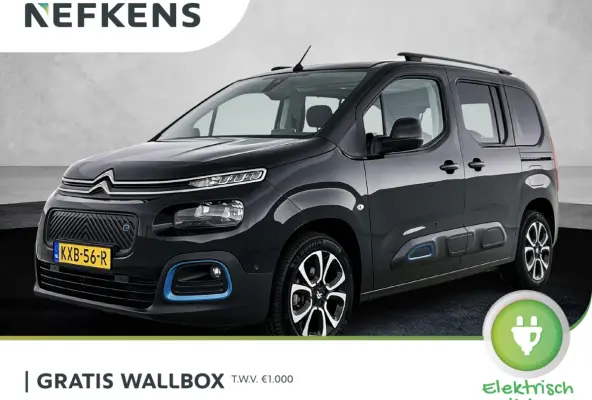 Shine 50 kWh 136pk | Accu 96% | Navigatie via Apple Carplay / Android Auto | Panoramadak | Achteruitrijcamera | Climate Control | Cruise Control | Parkeersensoren v+a | Winterpakket | Keyles