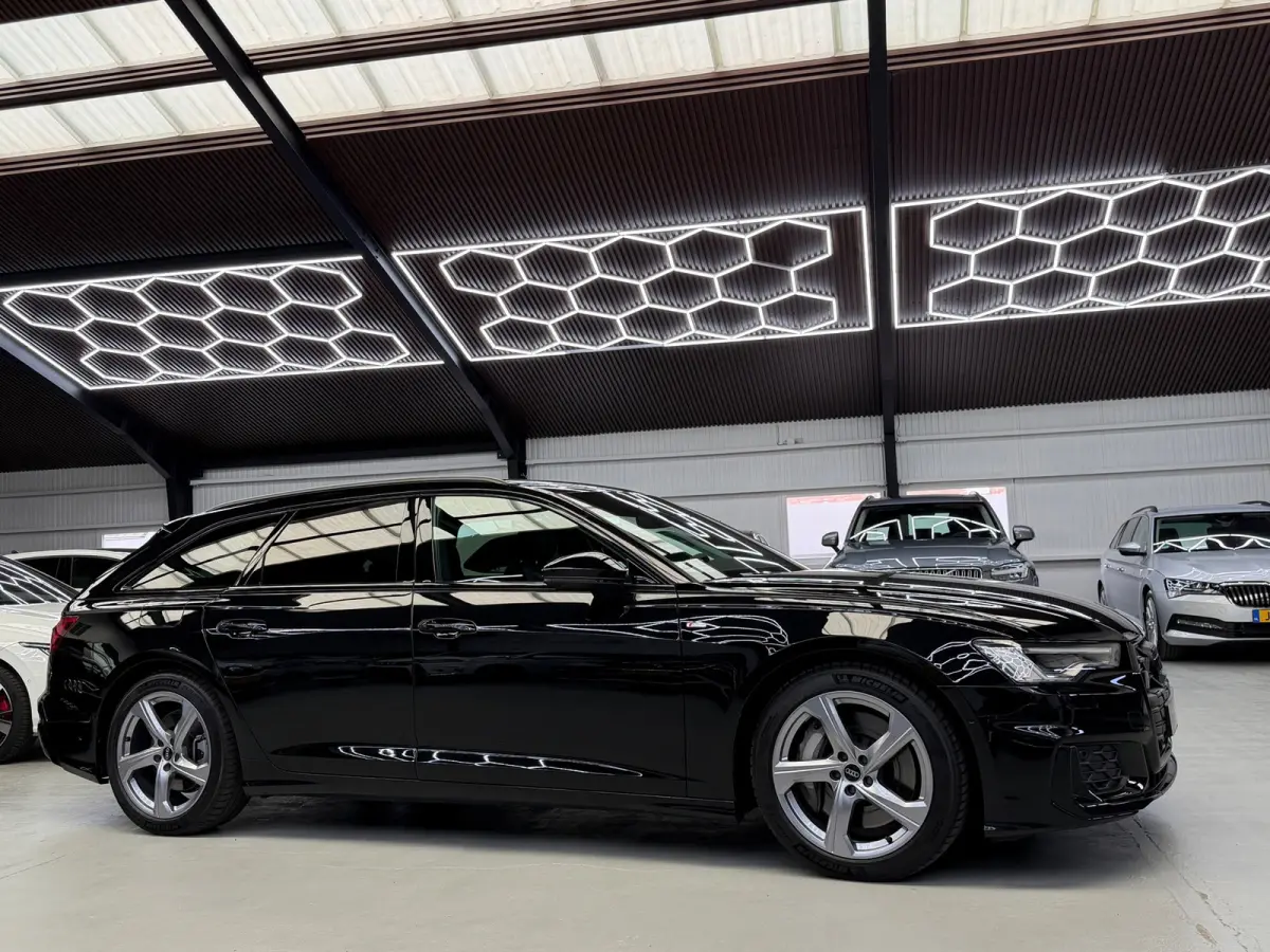 50 TFSI E Quattro 3x S-Line Competition