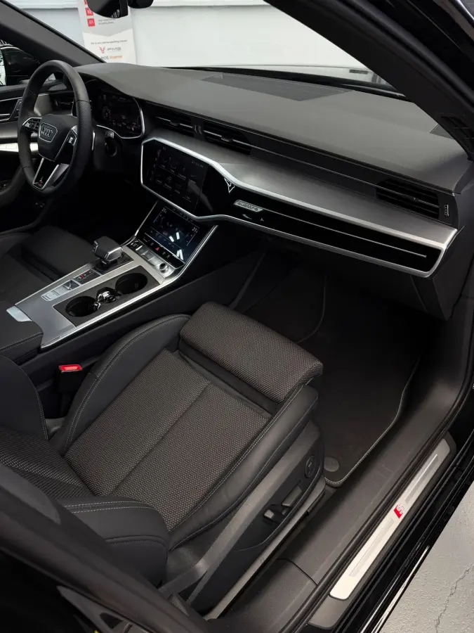 50 TFSI E Quattro 3x S-Line Competition