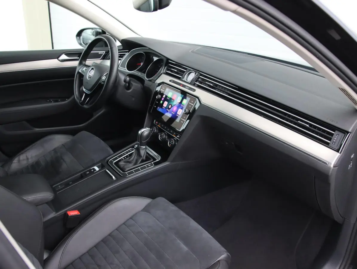 2.0 TSI 220PK R-line | Dynaudio | Ergo-comfort stoelen