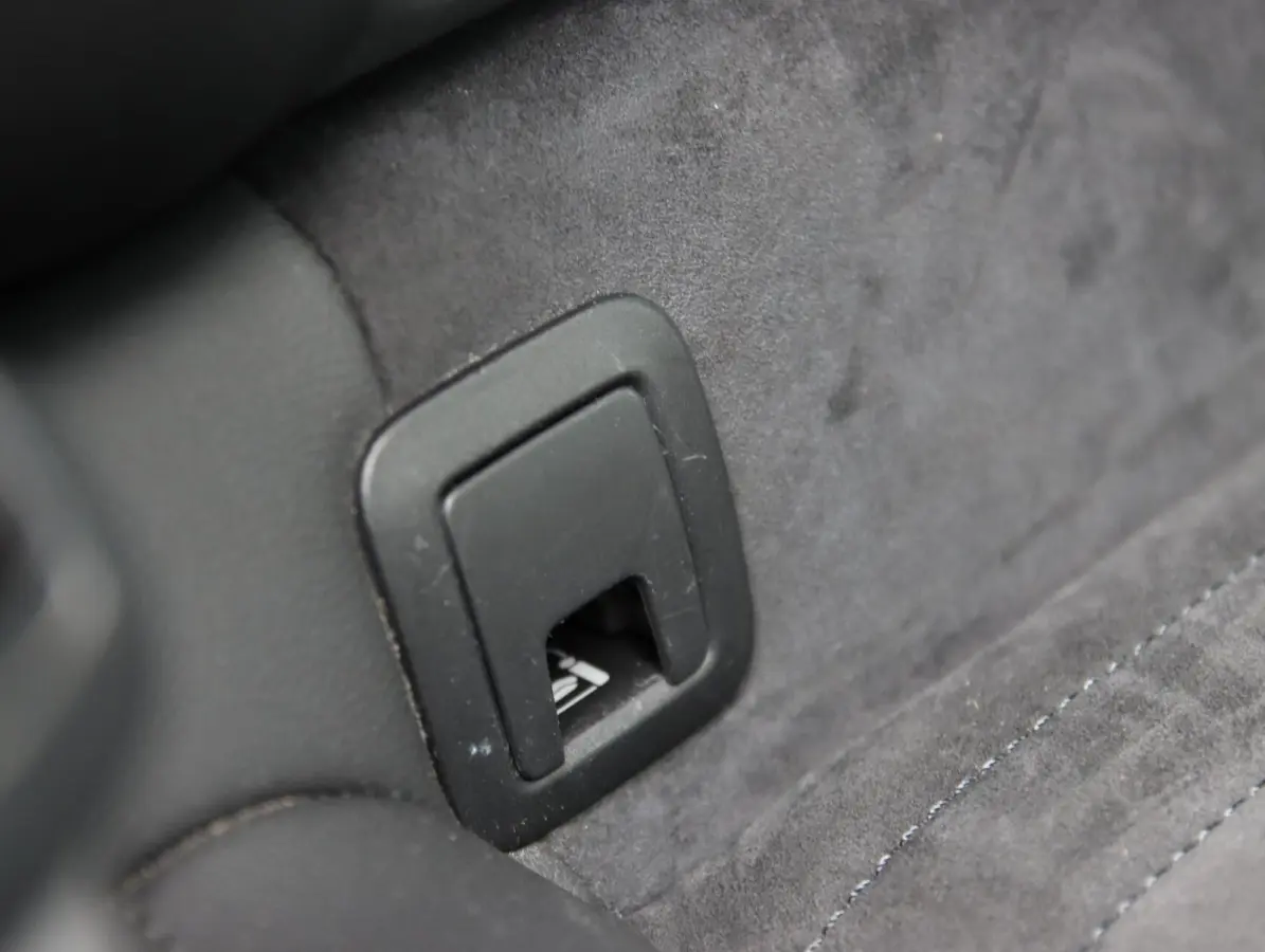 2.0 TSI 220PK R-line | Dynaudio | Ergo-comfort stoelen