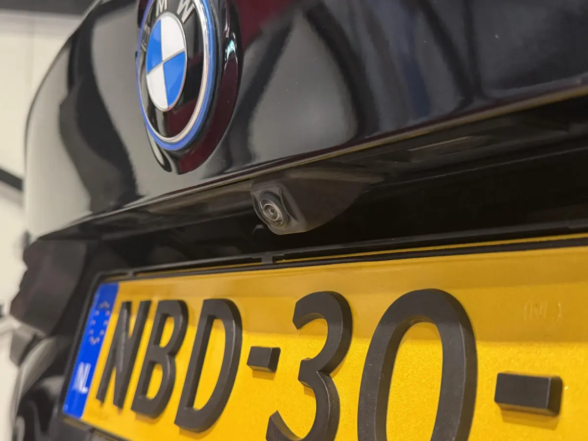 xDrive30e Business | navi | leder | led |