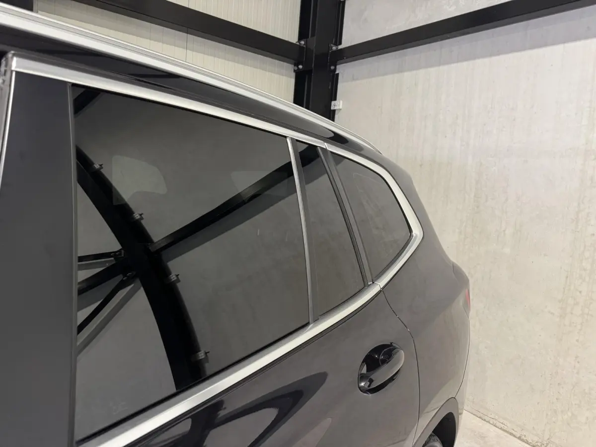 xDrive30e Business | navi | leder | led |