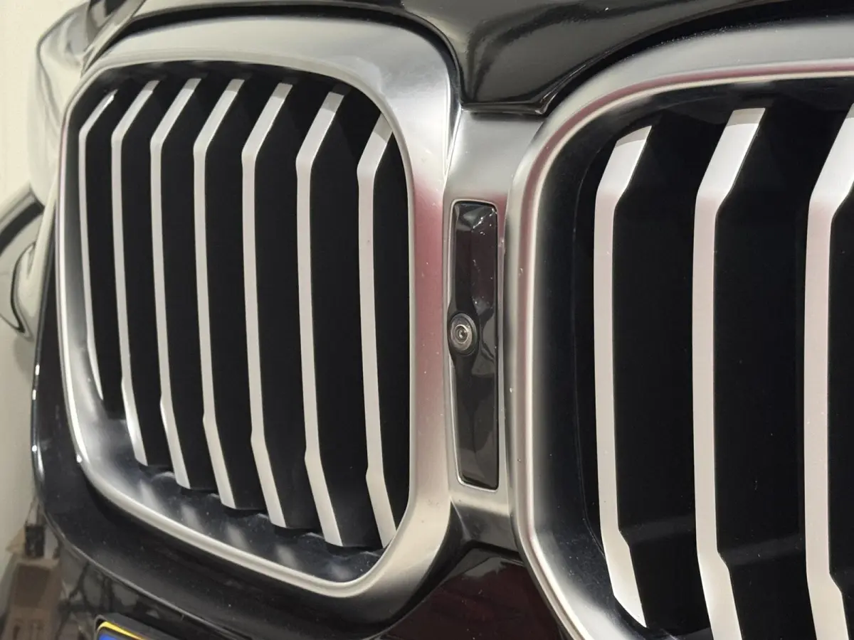 xDrive30e Business | navi | leder | led |
