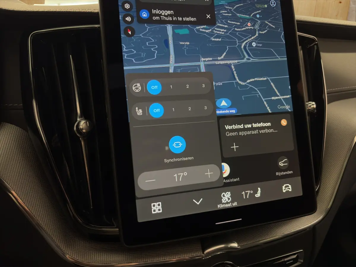 Ultra Black Edition Recharge Plug-In Hybrid AWD | Luchtvering | Trekhaak | Panoramadak | Stoel + Stuur Verwarming | 360 Camera | Memory Stoelen |