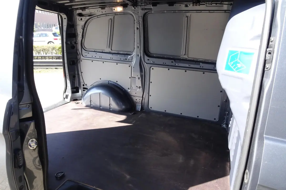 109 CDI Functional Lang, NL AUTO, NAP, AIRCO, DAKDRAGERS