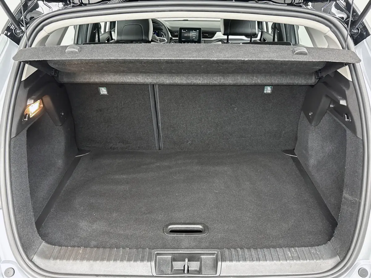 1.3 TCe 140PK Zen | DEALER ONDERHOUDEN | CLIMAT CONTROL | CARPLAY | PARK. SENSOREN | LM VELGEN