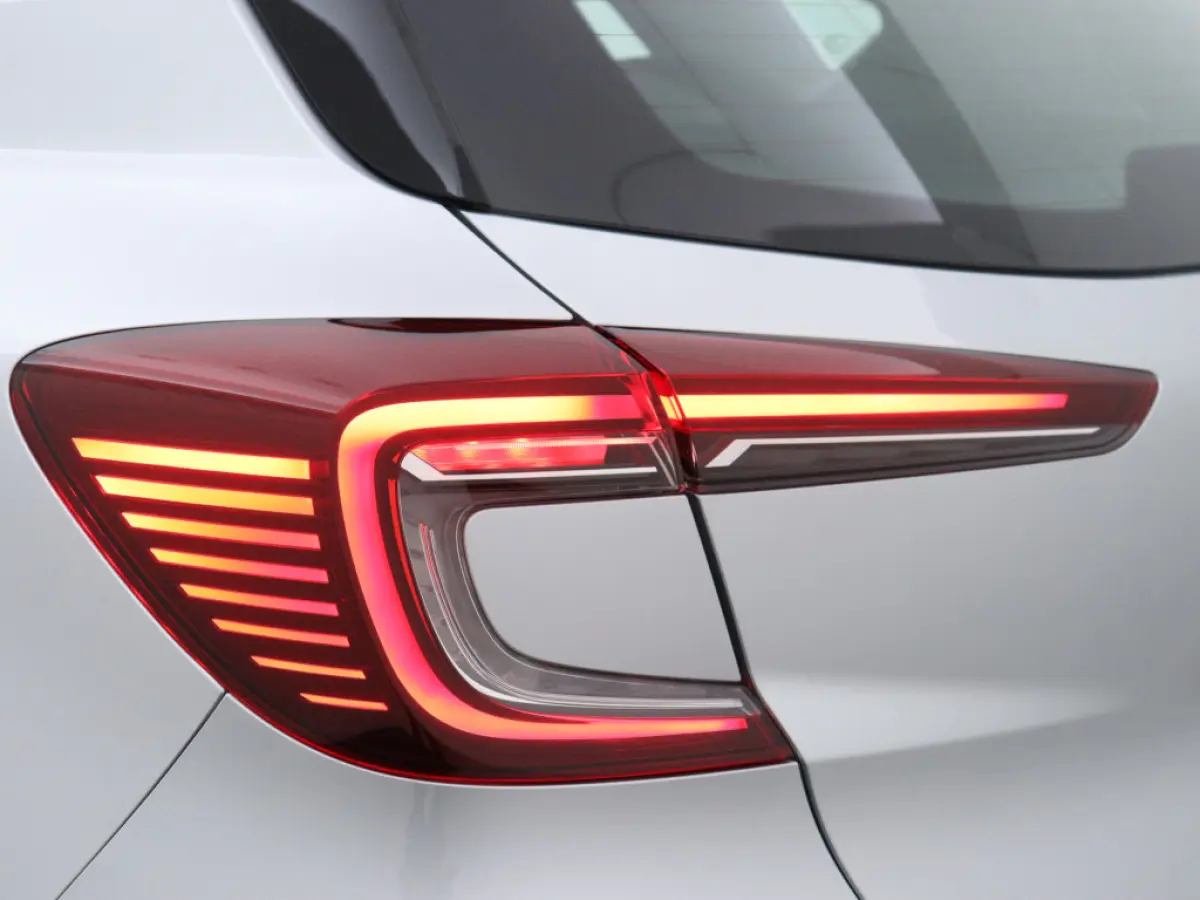 1.3 TCe 140PK Zen | DEALER ONDERHOUDEN | CLIMAT CONTROL | CARPLAY | PARK. SENSOREN | LM VELGEN