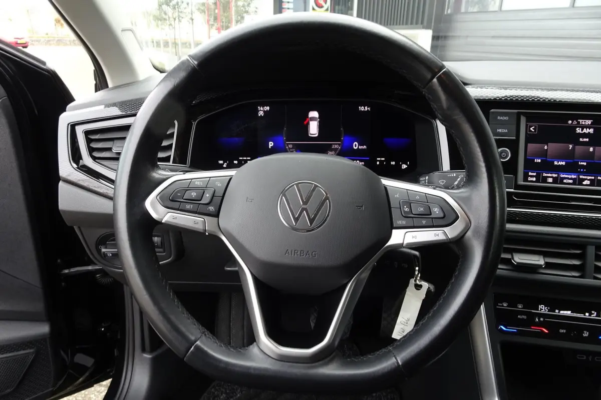 1.0 TSI Life,NL AUTO, NAP, AUTOMAAT, LED, CLIMA, CARPLAY, LMV