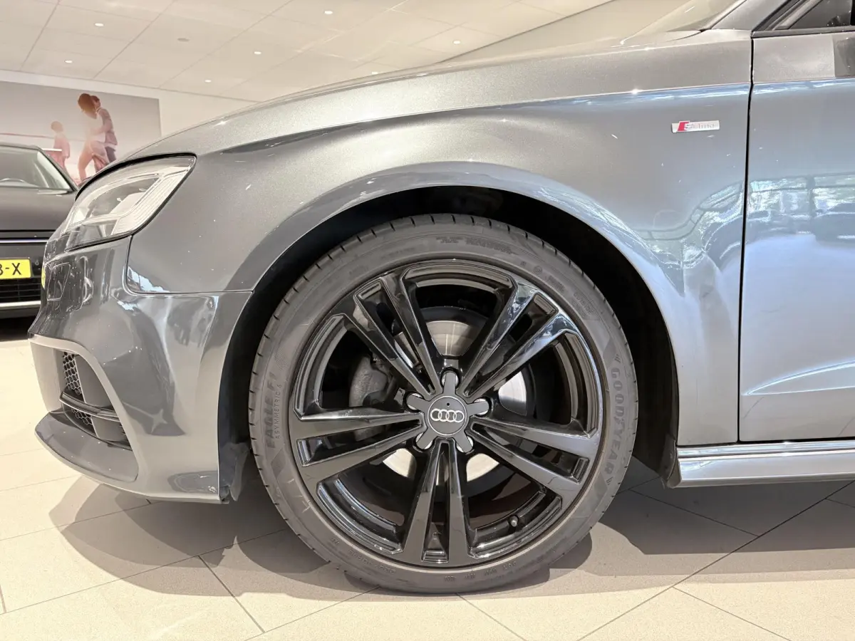 30 TDI Sport S Line Edition