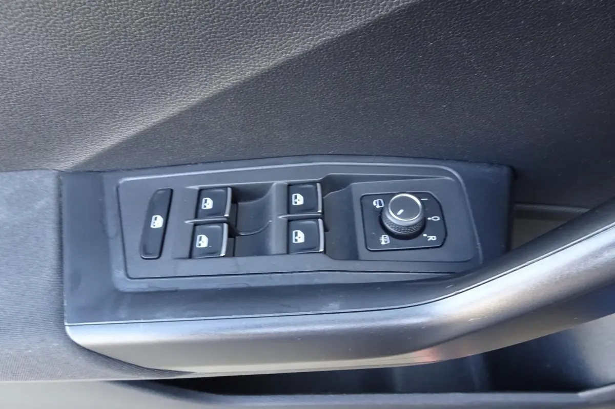 1.5 TSI Style, NL AUTO, NAP, AUTOMAAT, CARPLAY, CAMERA, STOELVERW, WINTERSET